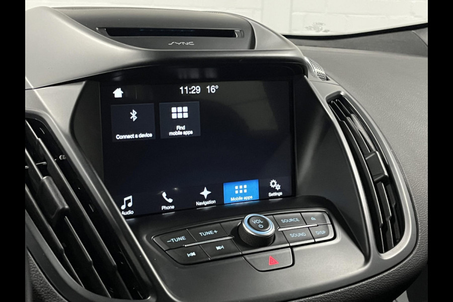 Ford Kuga 1.5 EcoBoost ST Line Trekhaak | Cruise control | Voorruit verwarming | Climate control | Stoelverwarming | Keyless | Dode hoek assistent