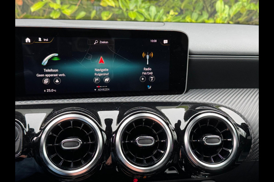 Mercedes-Benz A-Klasse A180 BUSINESS SOLUTION STOELVERWARMING FULLSCREEN DAB+ NAP HALF LEDER