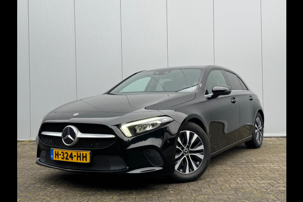 Mercedes-Benz A-Klasse A180 BUSINESS SOLUTION STOELVERWARMING FULLSCREEN DAB+ NAP HALF LEDER