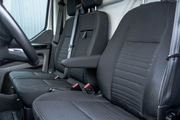Ford Transit Custom 2.0 TDCI L1H1 Limited | 130PK | Carplay | Camera | Trekhaak | Cruise | Airco