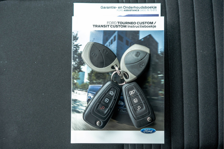 Ford Transit Custom 2.0 TDCI L1H1 Limited | 130PK | Carplay | Camera | Trekhaak | Cruise | Airco