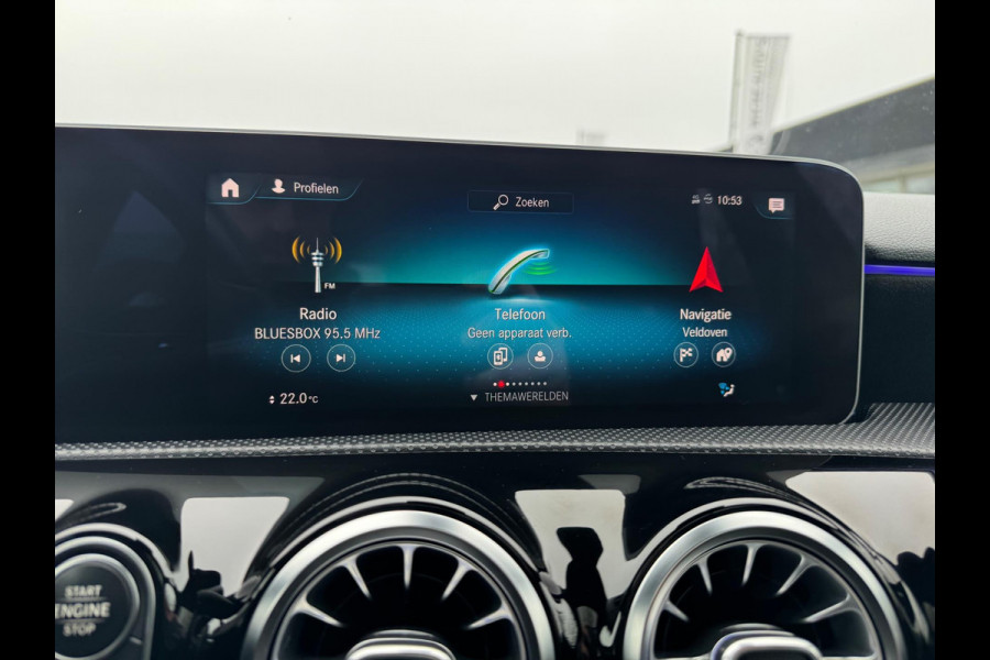 Mercedes-Benz A-Klasse 200 AMG Panorama Leder Camera Led Night pakket