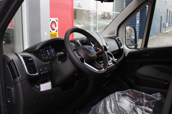 Peugeot Boxer 2.2 BlueHDi 180PK AUTOMAAT L4H2 3.5t HEAVY DUTY | TREKHAAK | PACK WINTER 2: (VERWARMBARE BESTUURDERSSTOEL/VOORRUIT/STANDKACHEL PROGAMEERBAAR) | PAKKET HANDSFREE & CENTRAL GLOVEBOX | ACHTERDEUREN 270° TE OPENEN | VOLWAARDIG RESERVEWIEL | PASSAGIERSSTOEL IN HOOGHTE VERSTELBAAR MET ARMSTEUN EN LENDESTEUN | TECHNO PLUS PAKKET: (10" TOUCHSCREEN MET APPLE CARPLAY EN ANDROID AUTO/CLIMATE CONTROL/EXTRA USB POORTEN/DRAADLOZE TELEFOONLADER/DIGITAAL INSTRUMENTENPANEEL) | NAVIGATIE |