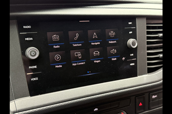 Volkswagen Transporter 2.0 TDI L2H1 30 DC Highline | Origineel NL | Apple carplay | Camera | Trekhaak |