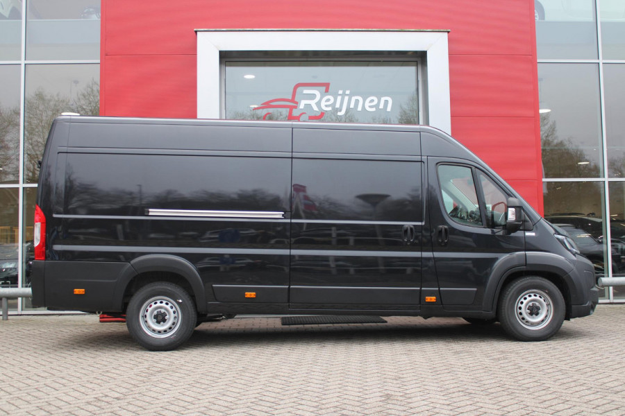 Peugeot Boxer 2.2 BlueHDi 180PK AUTOMAAT L4H2 3.5t HEAVY DUTY | TREKHAAK | PACK WINTER 2: (VERWARMBARE BESTUURDERSSTOEL/VOORRUIT/STANDKACHEL PROGAMEERBAAR) | PAKKET HANDSFREE & CENTRAL GLOVEBOX | ACHTERDEUREN 270° TE OPENEN | VOLWAARDIG RESERVEWIEL | PASSAGIERSSTOEL IN HOOGHTE VERSTELBAAR MET ARMSTEUN EN LENDESTEUN | TECHNO PLUS PAKKET: (10" TOUCHSCREEN MET APPLE CARPLAY EN ANDROID AUTO/CLIMATE CONTROL/EXTRA USB POORTEN/DRAADLOZE TELEFOONLADER/DIGITAAL INSTRUMENTENPANEEL) | NAVIGATIE |