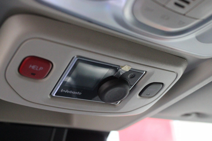 Peugeot Boxer 2.2 BlueHDi 180PK AUTOMAAT L4H2 3.5t HEAVY DUTY | TREKHAAK | PACK WINTER 2: (VERWARMBARE BESTUURDERSSTOEL/VOORRUIT/STANDKACHEL PROGAMEERBAAR) | PAKKET HANDSFREE & CENTRAL GLOVEBOX | ACHTERDEUREN 270° TE OPENEN | VOLWAARDIG RESERVEWIEL | PASSAGIERSSTOEL IN HOOGHTE VERSTELBAAR MET ARMSTEUN EN LENDESTEUN | TECHNO PLUS PAKKET: (10" TOUCHSCREEN MET APPLE CARPLAY EN ANDROID AUTO/CLIMATE CONTROL/EXTRA USB POORTEN/DRAADLOZE TELEFOONLADER/DIGITAAL INSTRUMENTENPANEEL) | NAVIGATIE |