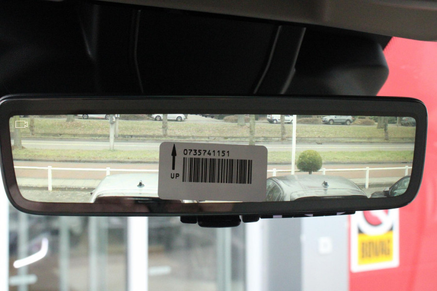 Peugeot Boxer 2.2 BlueHDi 180PK AUTOMAAT L4H2 3.5t HEAVY DUTY | TREKHAAK | PACK WINTER 2: (VERWARMBARE BESTUURDERSSTOEL/VOORRUIT/STANDKACHEL PROGAMEERBAAR) | PAKKET HANDSFREE & CENTRAL GLOVEBOX | ACHTERDEUREN 270° TE OPENEN | VOLWAARDIG RESERVEWIEL | PASSAGIERSSTOEL IN HOOGHTE VERSTELBAAR MET ARMSTEUN EN LENDESTEUN | TECHNO PLUS PAKKET: (10" TOUCHSCREEN MET APPLE CARPLAY EN ANDROID AUTO/CLIMATE CONTROL/EXTRA USB POORTEN/DRAADLOZE TELEFOONLADER/DIGITAAL INSTRUMENTENPANEEL) | NAVIGATIE |