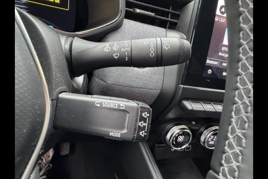 Renault Clio 1.6 E-Tech Full Hybrid 145 techno 360 camera / Groot navi / Virtual cockpit