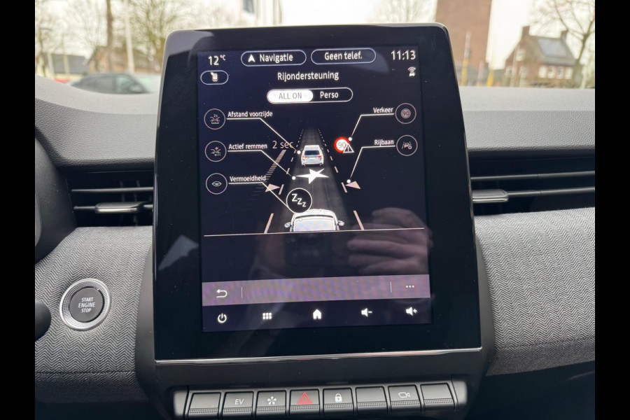 Renault Clio 1.6 E-Tech Full Hybrid 145 techno 360 camera / Groot navi / Virtual cockpit