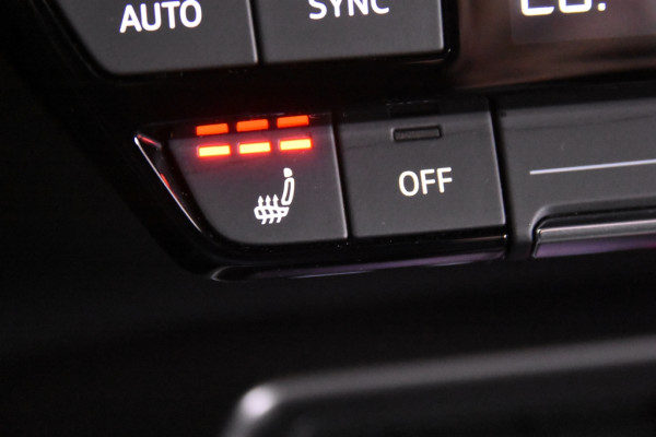 Audi A3 Sportback 40 TFSI e Sport *1ste Eigenaar*Navigatie*Stoelverwarming*Ambiente*