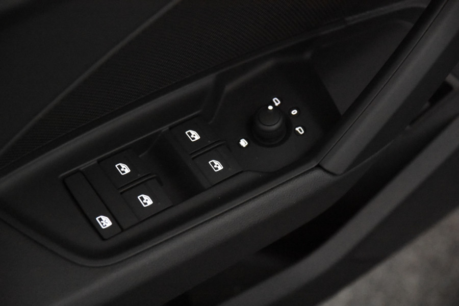 Audi A3 Sportback 40 TFSI e Sportsback *1ste Eigenaar*Leer*Navigatie*Stoelverwarming*