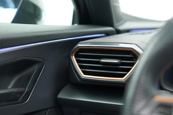 CUPRA Formentor 1.4 e-Hybrid VZ Copper Edition |Pano|Buttons|360|Memory|Dodehoek|Ambient|