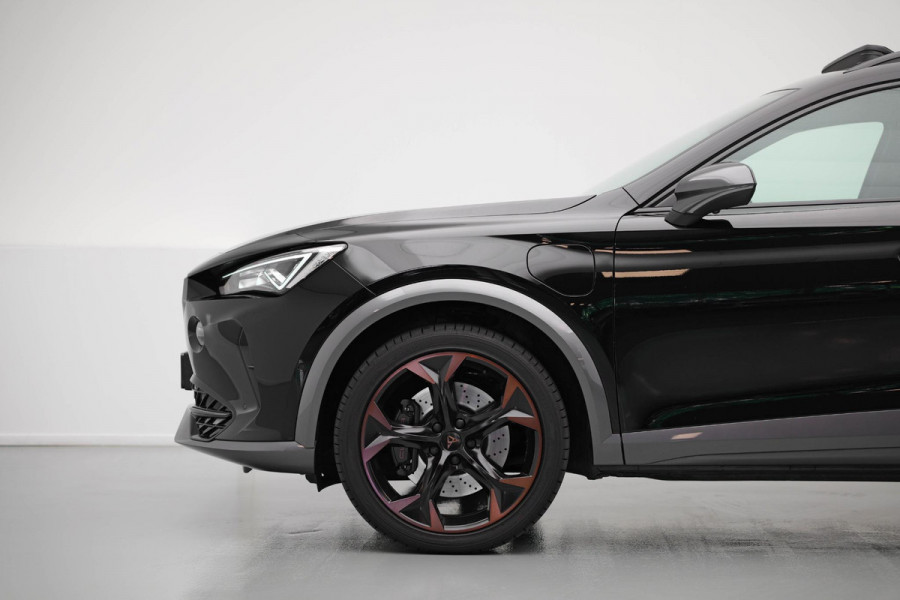 CUPRA Formentor 1.4 e-Hybrid VZ Copper Edition |Pano|Buttons|360|Memory|Dodehoek|Ambient|