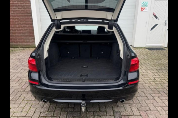 BMW 5 Serie Touring 520d Executive - Trekhaak - Keyless -LED
