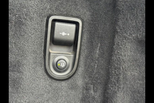 BMW 5 Serie Touring 520d Executive - Trekhaak - Keyless -LED