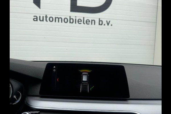 BMW 5 Serie Touring 520d Executive - Trekhaak - Keyless -LED