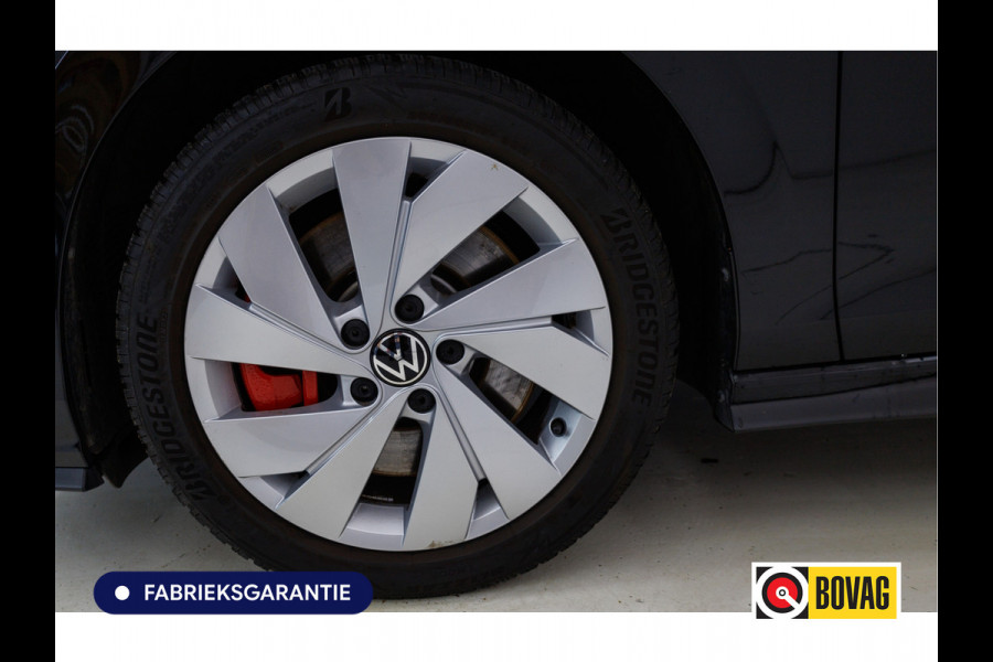 Volkswagen Golf 1.5 eHybrid GTE Black 272 PK automaat | IQ Led | Elec. trekhaak | Headup | Stoel- & stuurverw. | PDC V + A, Camera, App. connect, Navigatie, 131 KM actieradius (WLTP)