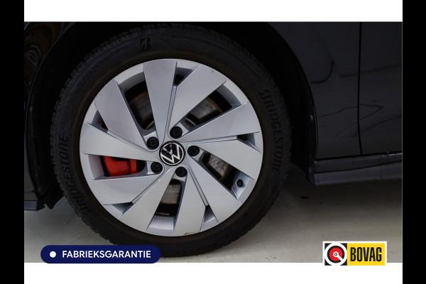 Volkswagen Golf 1.5 eHybrid GTE Black 272 PK automaat | IQ Led | Elec. trekhaak | Headup | Stoel- & stuurverw. | PDC V + A, Camera, App. connect, Navigatie, 131 KM actieradius (WLTP)