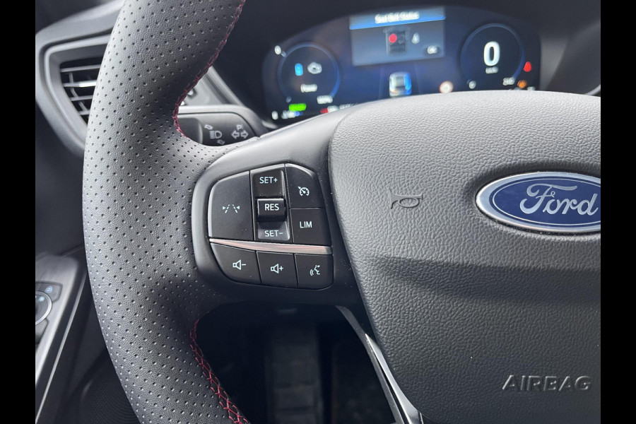 Ford Kuga 2.5 PHEV ST-Line | Orig. NL Auto | Nieuw model! |  Wegklapbare trekhaak (elektrisch bedienbaar) | Winter Pack