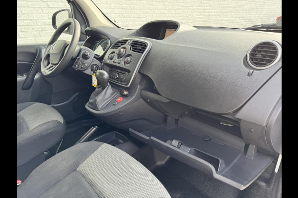 Renault Kangoo Z.E. Dealeronderhouden SOH 90% Airco Cruise control Navigatie Radio/CD Parkeersensoren achter Schuifdeur rechts