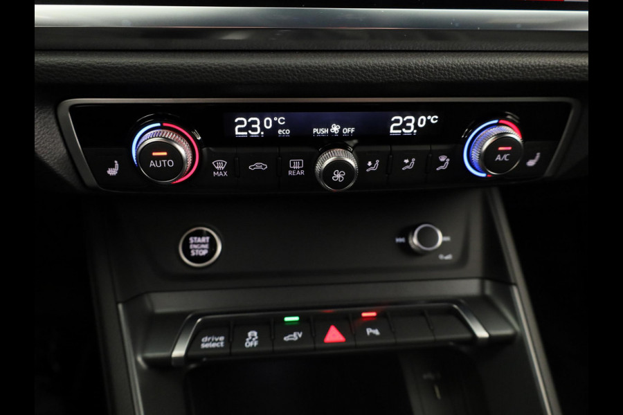 Audi Q3 Sportback 45 TFSI e S Edition 245pk | Parkeercamera | Trekhaak | Navigatie | Keyless entry | 19 inch Lichtmetalen velgen