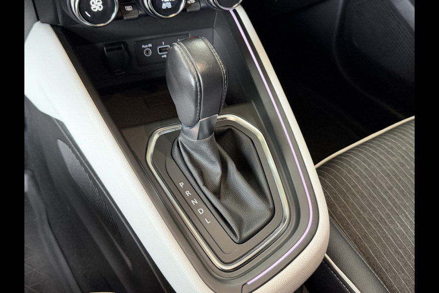 Renault Clio 1.0 TCe 90pk Automaat | Groot Navi | 360 | 17" | PDC V+A | Stoel & stuur verwarming | Keurig nette auto |