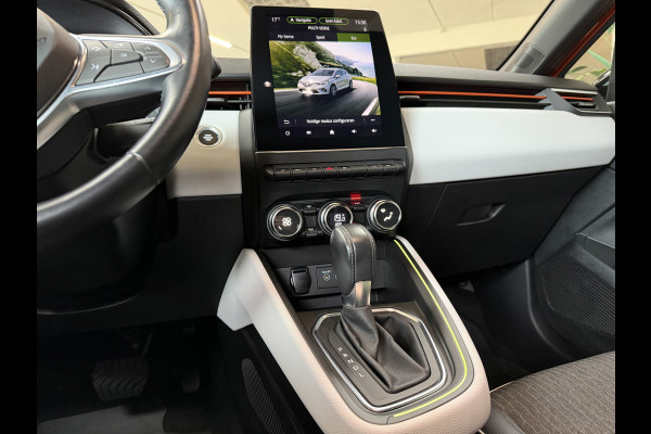 Renault Clio 1.0 TCe 90pk Automaat | Groot Navi | 360 | 17" | PDC V+A | Stoel & stuur verwarming | Keurig nette auto |