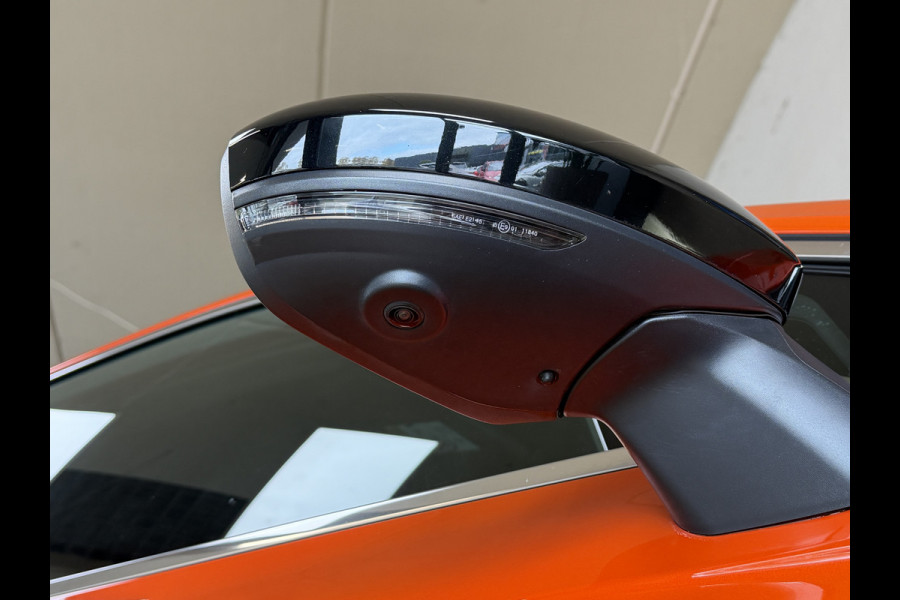 Renault Clio 1.0 TCe 90pk Automaat | Groot Navi | 360 | 17" | PDC V+A | Stoel & stuur verwarming | Keurig nette auto |