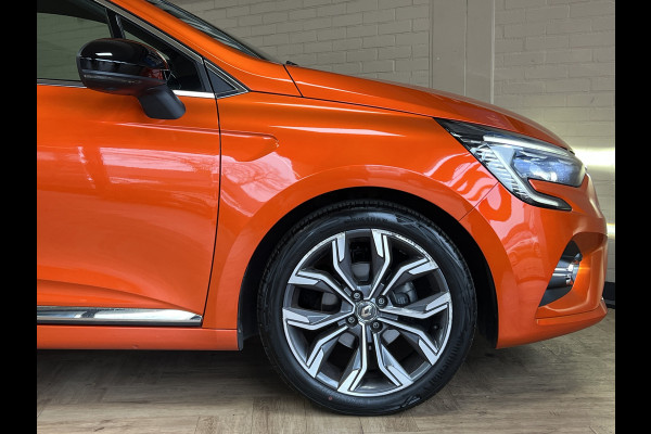 Renault Clio 1.0 TCe 90pk Automaat | Groot Navi | 360 | 17" | PDC V+A | Stoel & stuur verwarming | Keurig nette auto |