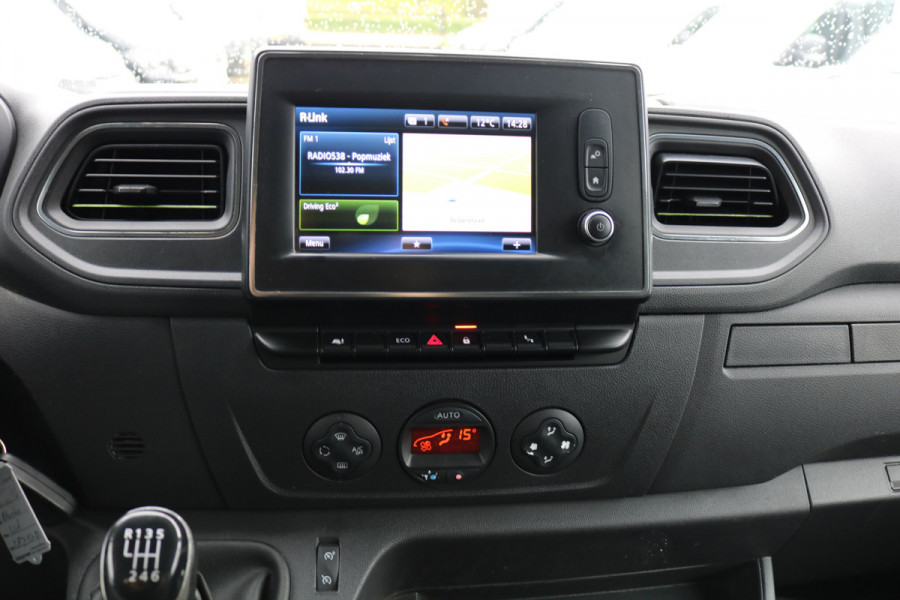 Renault Master 2.3 dCi 135pk L2 H2 Airco Navigatie Camera Trekhaak
