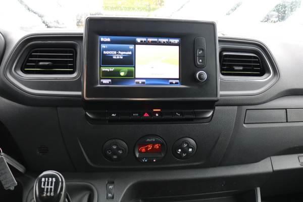 Renault Master 2.3 dCi 135pk L2 H2 Airco Navigatie Camera Trekhaak