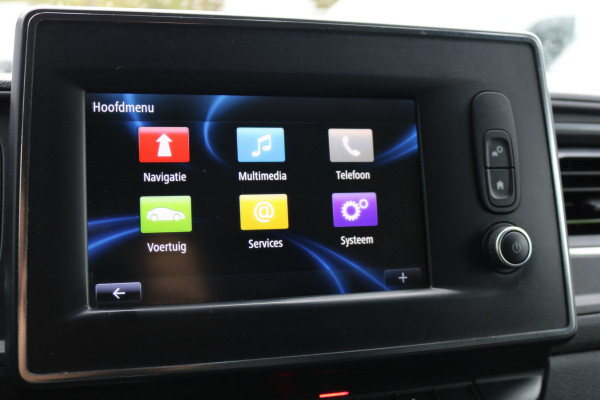 Renault Master 2.3 dCi 135pk L2 H2 Airco Navigatie Camera Trekhaak