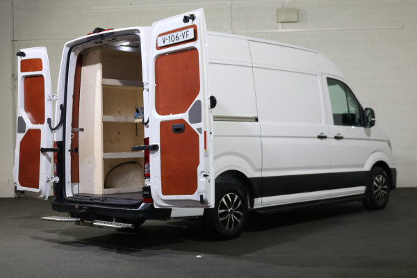 Volkswagen Crafter 2.0 TDI 177pk L3 H3 Automaat Airco Navigatie Camera Trekhaak