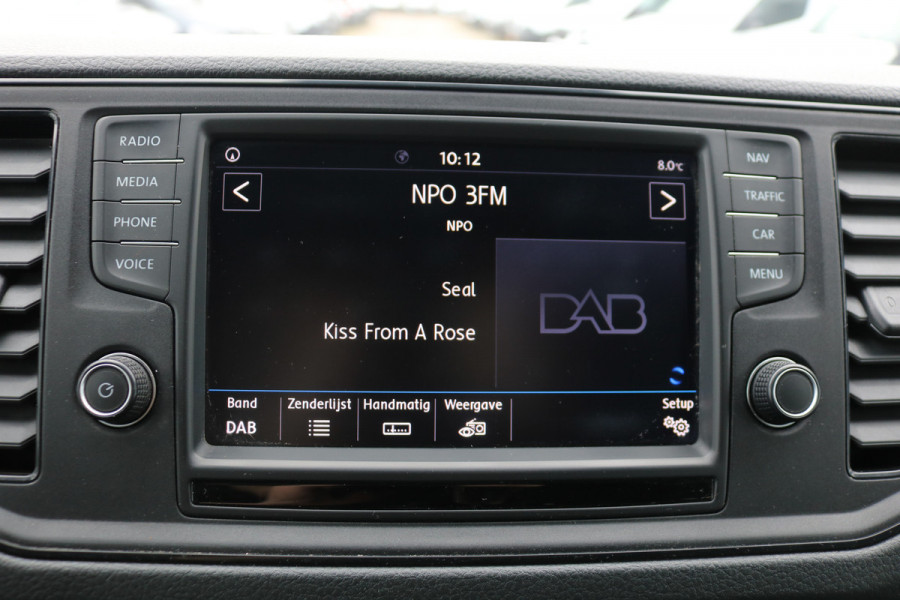 Volkswagen Crafter 2.0 TDI 177pk L3 H3 Automaat Airco Navigatie Camera Trekhaak