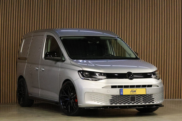 Volkswagen Caddy Cargo 2.0 TDI DSG R-Line | L+R Schuifdeur | ACC | Side Assist | Lane Assist | Virtual Cockpit | Camera | CarPlay | Stoelverwarming | LED Koplampen | Sidebars | Spoilerkit | DAB | Fabrieksgarantie | Facelift model | BPM Vrij
