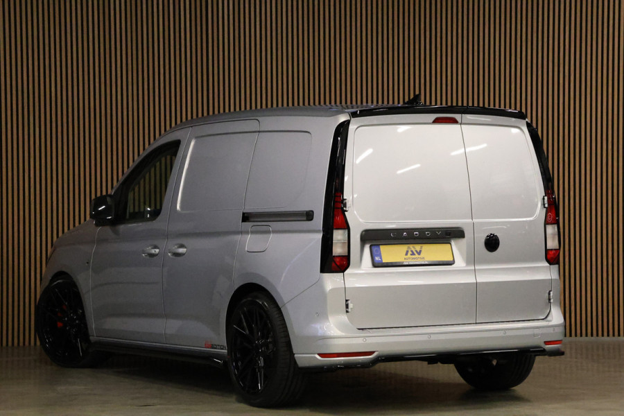 Volkswagen Caddy Cargo 2.0 TDI DSG R-Line | L+R Schuifdeur | ACC | Side Assist | Lane Assist | Virtual Cockpit | Camera | CarPlay | Stoelverwarming | LED Koplampen | Sidebars | Spoilerkit | DAB | Fabrieksgarantie | Facelift model | BPM Vrij