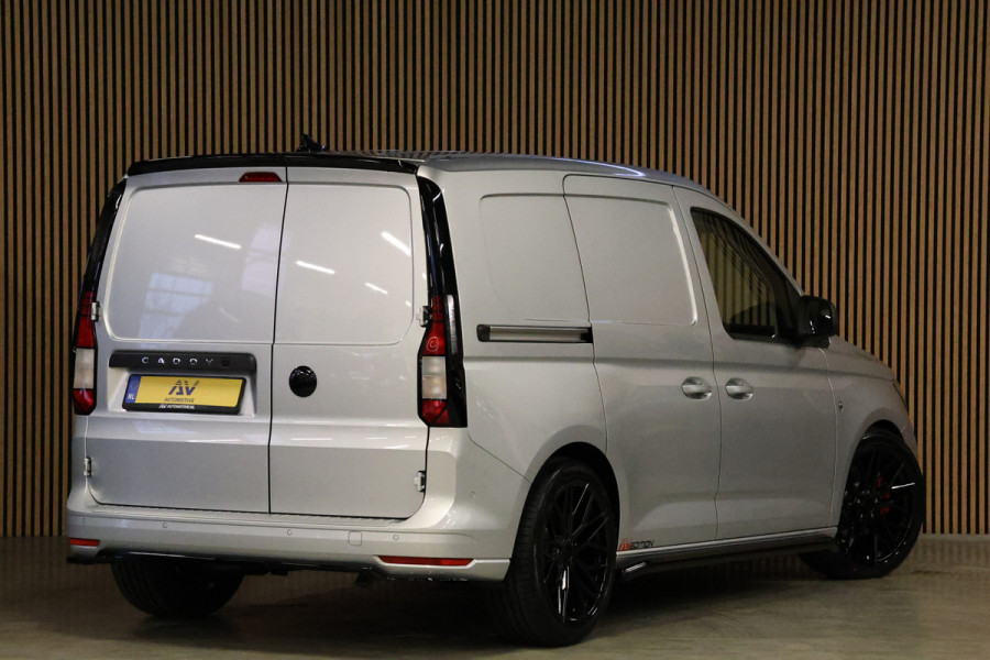 Volkswagen Caddy Cargo 2.0 TDI DSG R-Line | L+R Schuifdeur | ACC | Side Assist | Lane Assist | Virtual Cockpit | Camera | CarPlay | Stoelverwarming | LED Koplampen | Sidebars | Spoilerkit | DAB | Fabrieksgarantie | Facelift model | BPM Vrij