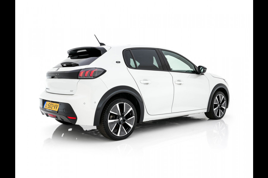 Peugeot e-208 EV GT Pack 50 kWh (3-Fase-11kW) {SOH-86%} (INCL-BTW) *HEATPUMP | PANO | FULL-LED | DIGI-COCKPIT | BLINDSPOT | CAMERA | LEATHER-ALCANTARA | AMBIENTLIGHT | NAVI-FULLMAP | LANE-ASSIST | KEYLESS | DAB | CCS-FASTLOADER | HEATED-SPORTSEATS