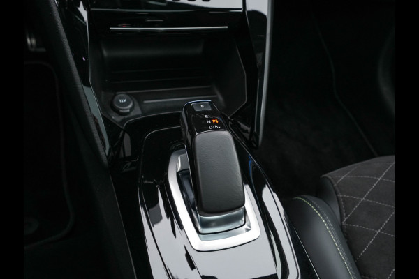 Peugeot e-208 EV GT Pack 50 kWh (3-Fase-11kW) {SOH-86%} (INCL-BTW) *HEATPUMP | PANO | FULL-LED | DIGI-COCKPIT | BLINDSPOT | CAMERA | LEATHER-ALCANTARA | AMBIENTLIGHT | NAVI-FULLMAP | LANE-ASSIST | KEYLESS | DAB | CCS-FASTLOADER | HEATED-SPORTSEATS