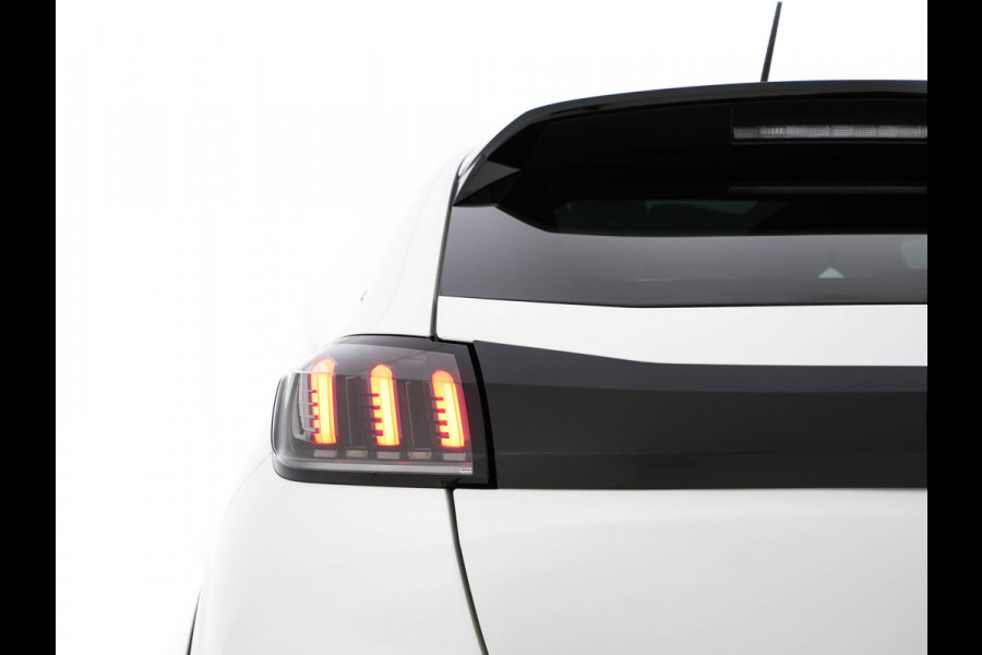 Peugeot e-208 EV GT Pack 50 kWh (3-Fase-11kW) {SOH-86%} (INCL-BTW) *HEATPUMP | PANO | FULL-LED | DIGI-COCKPIT | BLINDSPOT | CAMERA | LEATHER-ALCANTARA | AMBIENTLIGHT | NAVI-FULLMAP | LANE-ASSIST | KEYLESS | DAB | CCS-FASTLOADER | HEATED-SPORTSEATS