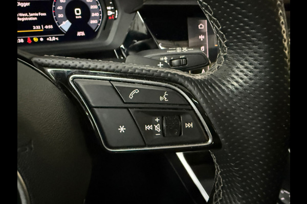 Audi A3 Sportback 40 TFSI e Advanced edition Pano S-line