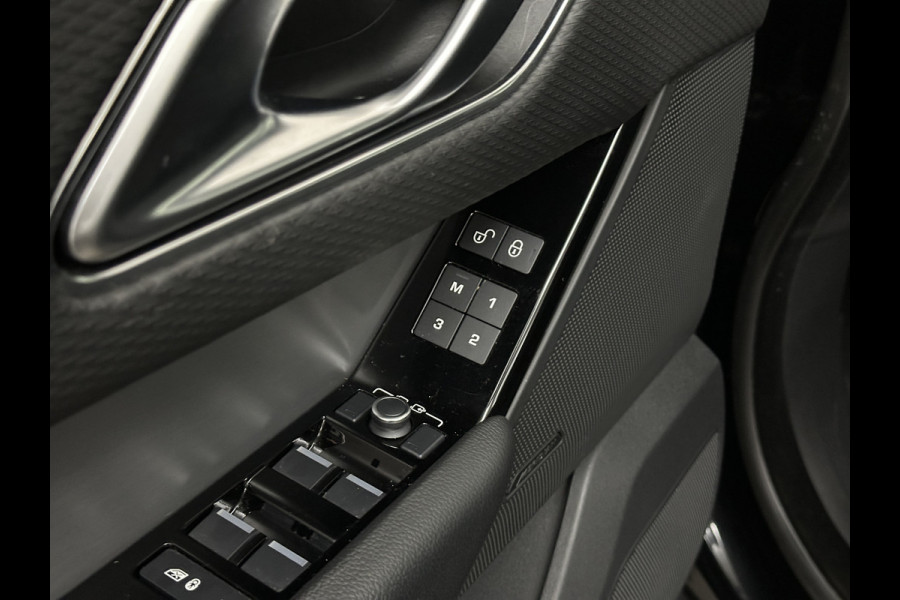 Land Rover Range Rover Velar 250 pk AWD R-Dynamic S | 360 Camera | Panorama | ACC | Leder | Meridian | Garantie | Memory | Stoelventilatie | Carbon | Black-Optic | Sfeerverlichting | NL Auto | NAP | Dealer onderhouden. Btw Auto | 34580,= ex btw | 24950,=  ex btw & ex bpm.