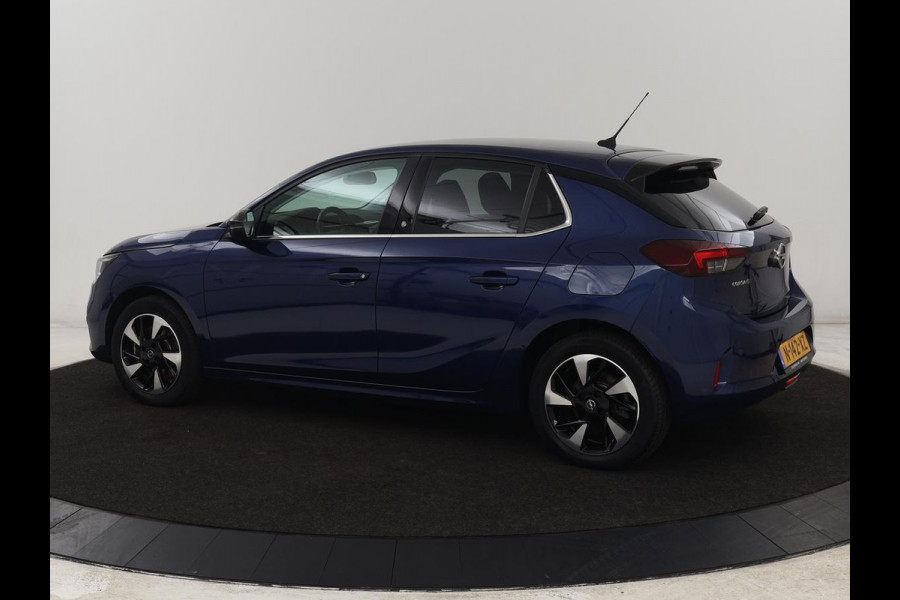 Opel CORSA-E Elegance 50 kWh | SOH 90% | 3 Fase | Camera | Warmtepomp | Carplay | Dodehoek detectie | Parkeerhulp | Full LED | Cruise control | Bluetooth | Climate control