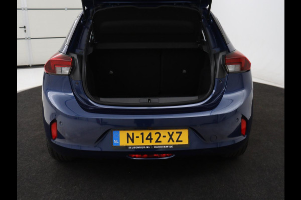 Opel CORSA-E Elegance 50 kWh | SOH 90% | 3 Fase | Camera | Warmtepomp | Carplay | Dodehoek detectie | Parkeerhulp | Full LED | Cruise control | Bluetooth | Climate control