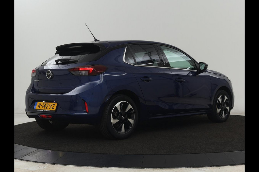 Opel CORSA-E Elegance 50 kWh | SOH 90% | 3 Fase | Camera | Warmtepomp | Carplay | Dodehoek detectie | Parkeerhulp | Full LED | Cruise control | Bluetooth | Climate control