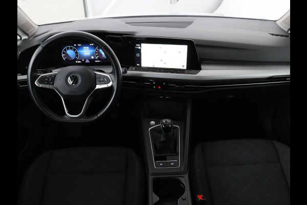 Volkswagen Golf 1.0 TSI Life | Carplay | Sfeerverlichting | Adaptive cruise | Navigatie | Parkeerhulp | Climate control | Full LED | Bluetooth