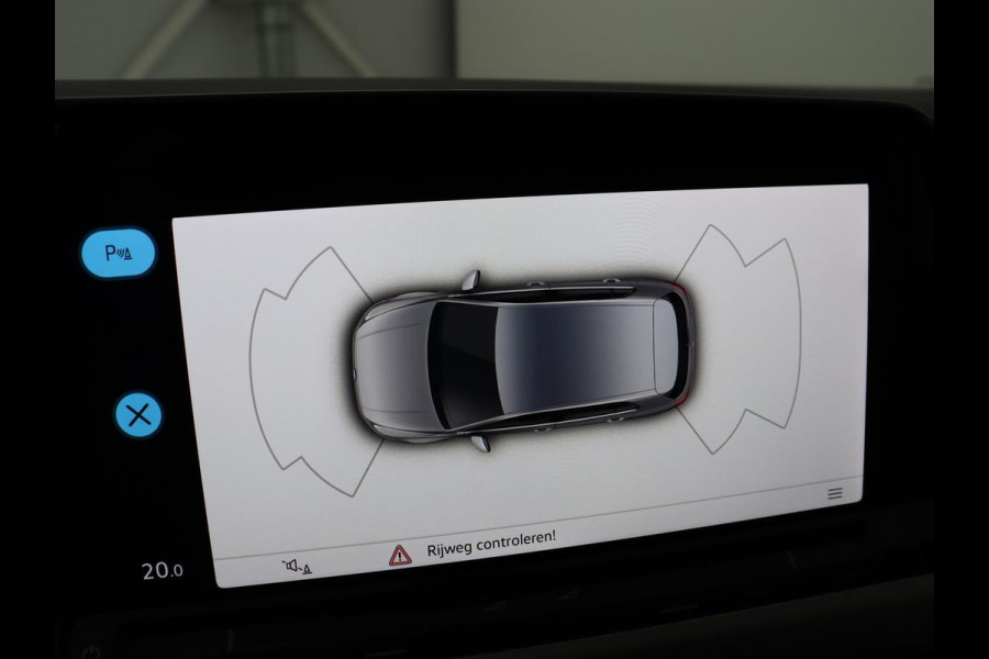 Volkswagen Golf 1.0 TSI Life | Carplay | Sfeerverlichting | Adaptive cruise | Navigatie | Parkeerhulp | Climate control | Full LED | Bluetooth