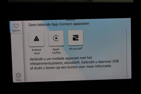 Volkswagen Golf 1.0 TSI Life | Carplay | Sfeerverlichting | Adaptive cruise | Navigatie | Parkeerhulp | Climate control | Full LED | Bluetooth