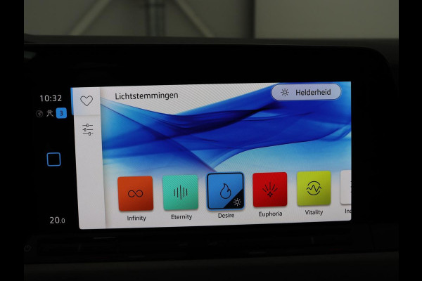 Volkswagen Golf 1.0 TSI Life | Carplay | Sfeerverlichting | Adaptive cruise | Navigatie | Parkeerhulp | Climate control | Full LED | Bluetooth