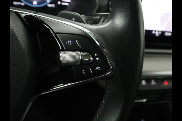 Škoda Octavia 1.4 TSI iV PHEV Business Edition | Adaptive cruise | Stuurverwarming | Carplay | Navigatie | Parkeerhulp | 18'' | Full LED | Climate control | Plug In